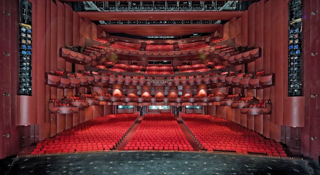 Brown_Theater_1_2ab1ab00-f9c8-409a-baea-8cf9f15c2ac0